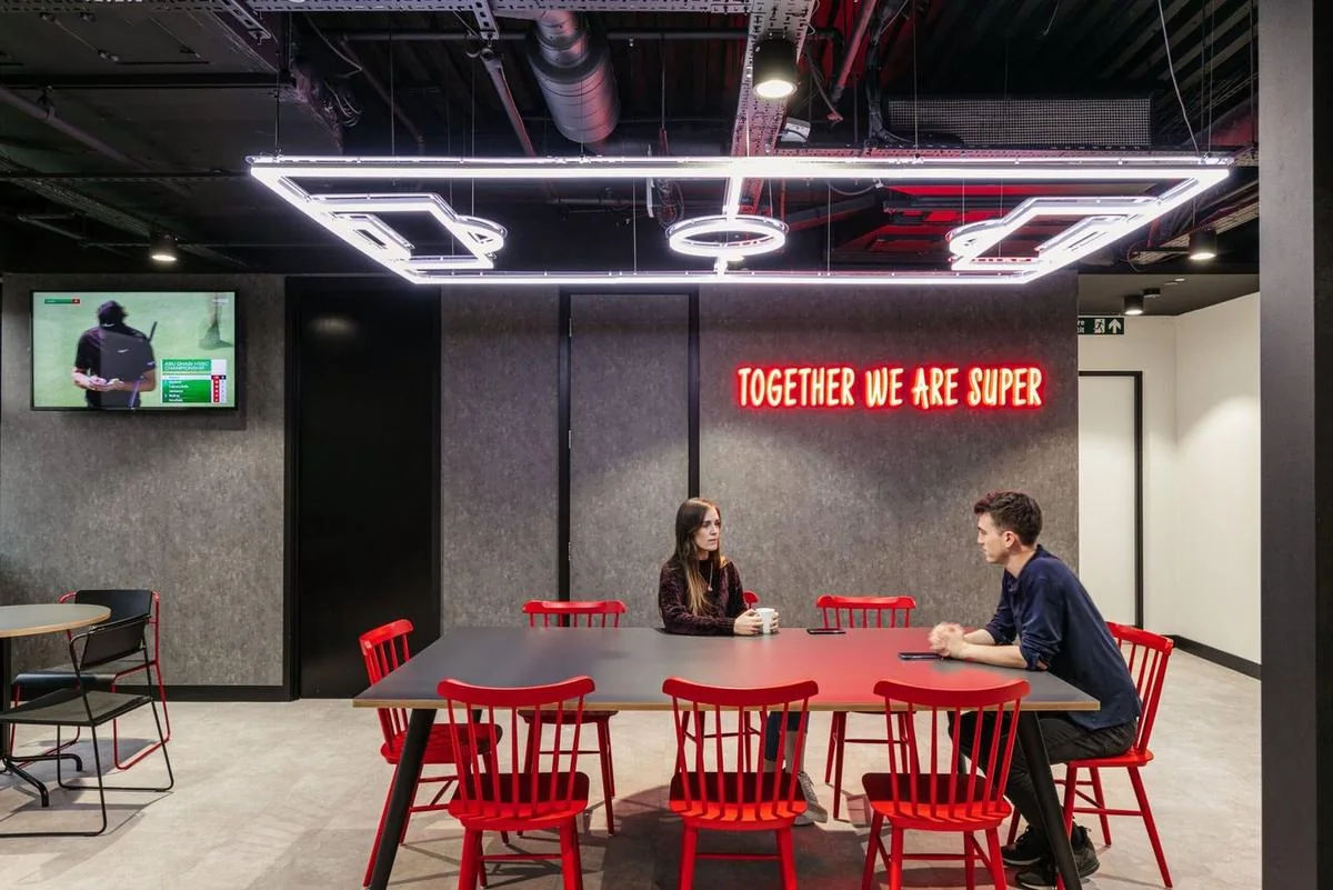 Superbet — Buckingham Palace Road
