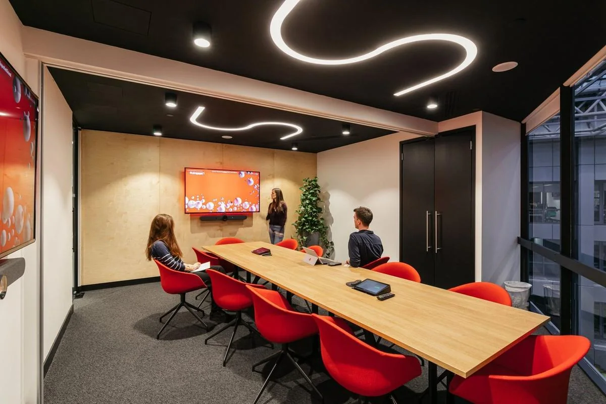 Superbet — Buckingham Palace Road — Commercial project